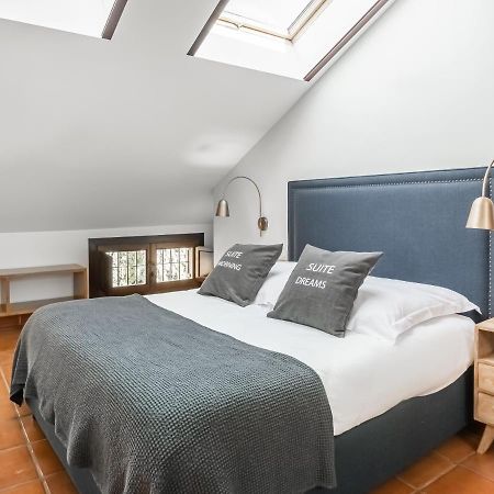 Limehome Granada Calle Santa Ana Екстериор снимка
