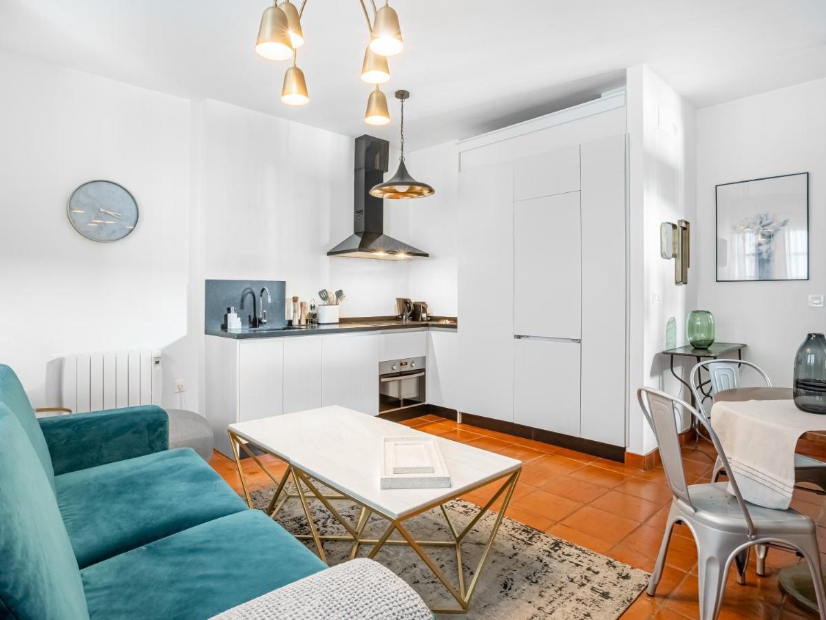 Limehome Granada Calle Santa Ana Екстериор снимка