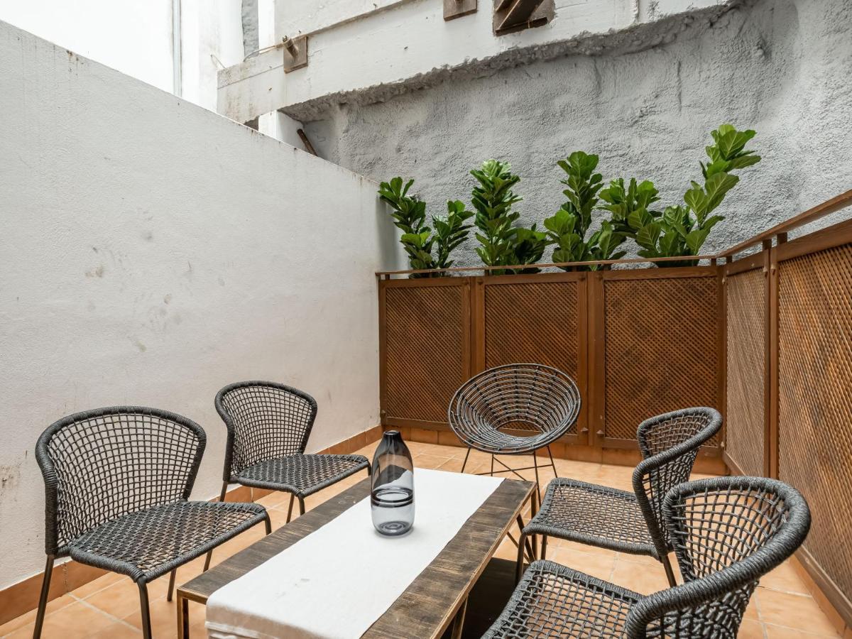 Limehome Granada Calle Santa Ana Екстериор снимка
